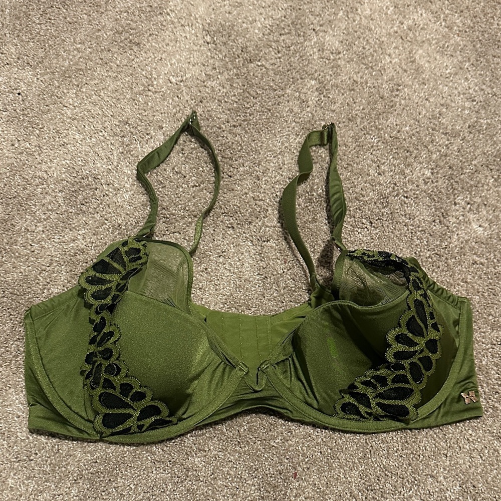 Savage X Fenty Olive Green Lace Bra